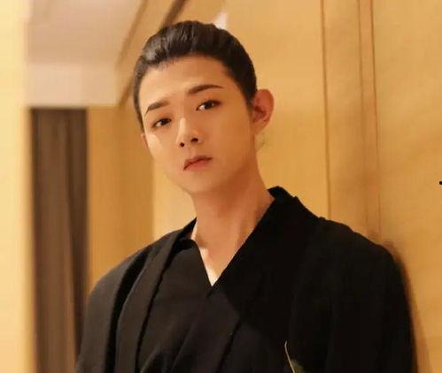 娱乐圈的瓜越吃越大,揭秘明星背后的惊人真相 第1张 娱乐圈的瓜越吃越大,揭秘明星背后的惊人真相 第1张